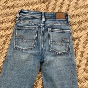 American Eagle- hi rise jegging- Next Level Stretch 00